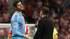 Thibaut Courtois ‘bật' thầy cũ Diego Simeone tanh tách